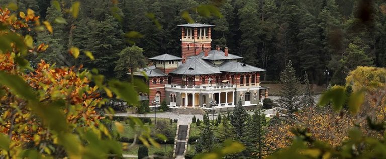  Romanov-palace-borjo