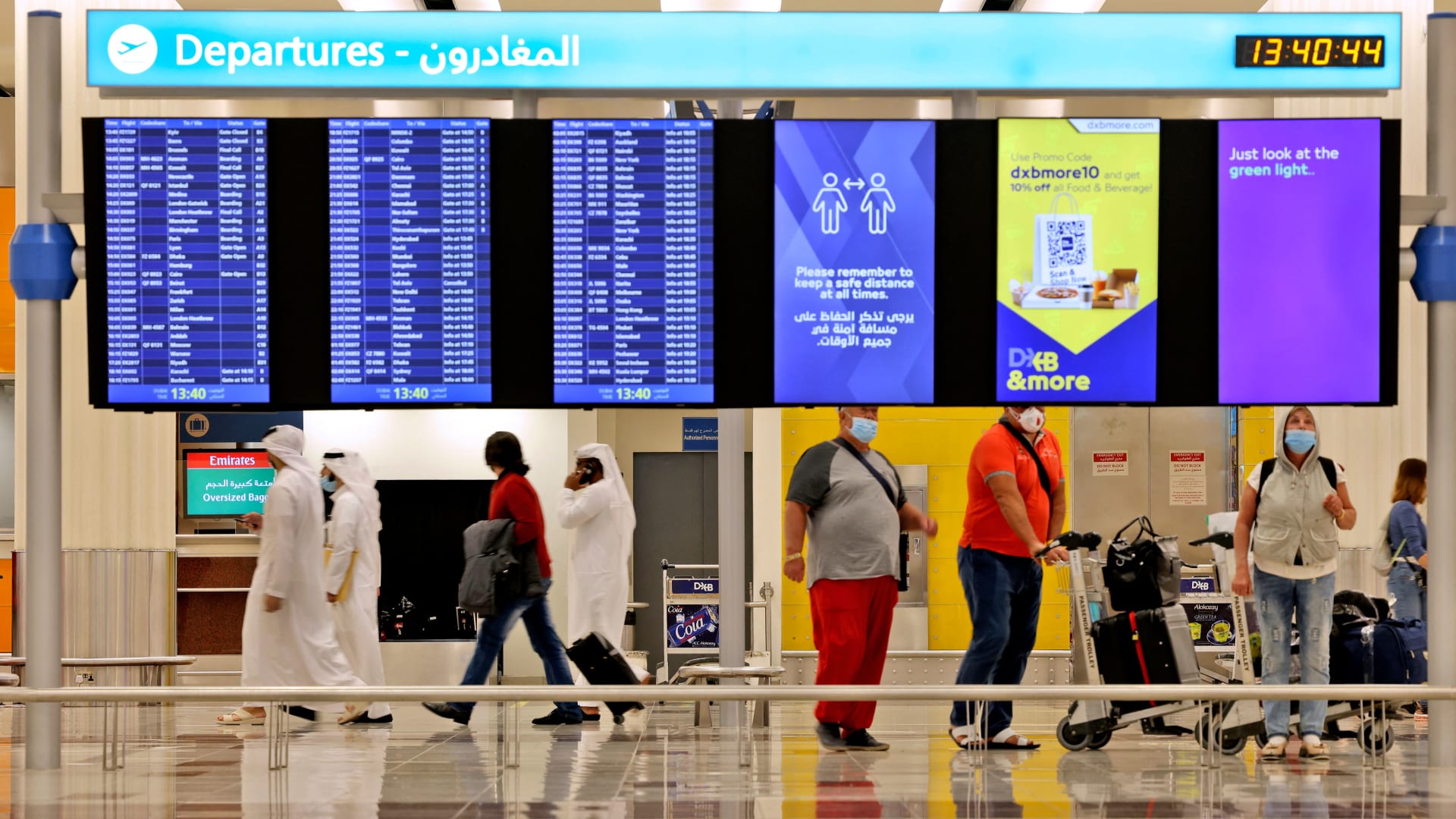 مطار دبي الدولي يحتل المرتبة الثانية في قائمة أكثر المطارات ازدحامًا 31